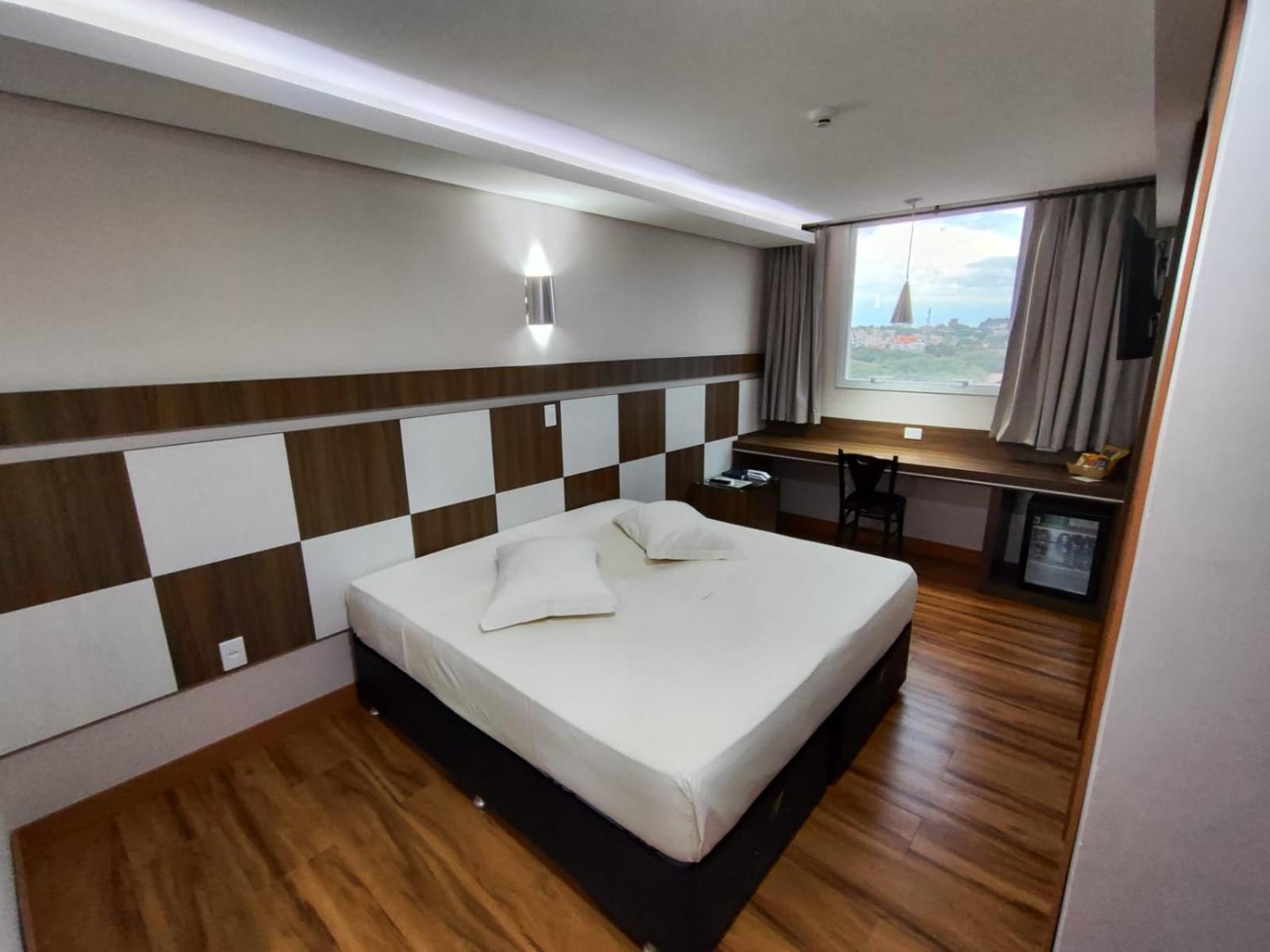 Hotel Maestro Executive Toledo Τολέδο Εξωτερικό φωτογραφία
