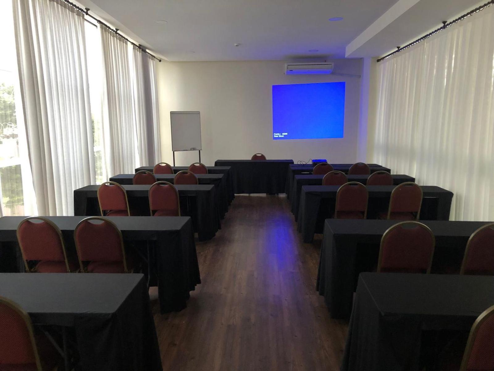 Hotel Maestro Executive Toledo Τολέδο Εξωτερικό φωτογραφία